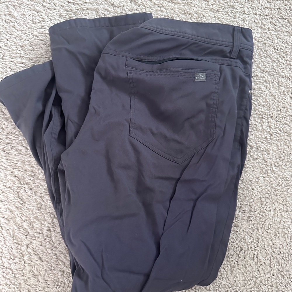 L.L. Bean Men's Dark Gray Fleece Lined Chinos